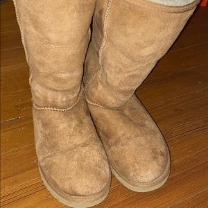 Women’s UGG Tall Natural Boot